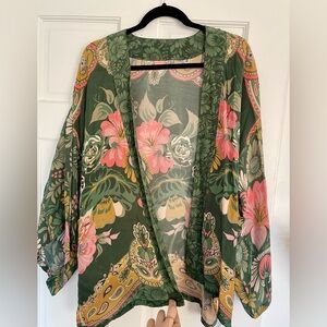 ‘POWDER’ floral Kimono 🌺